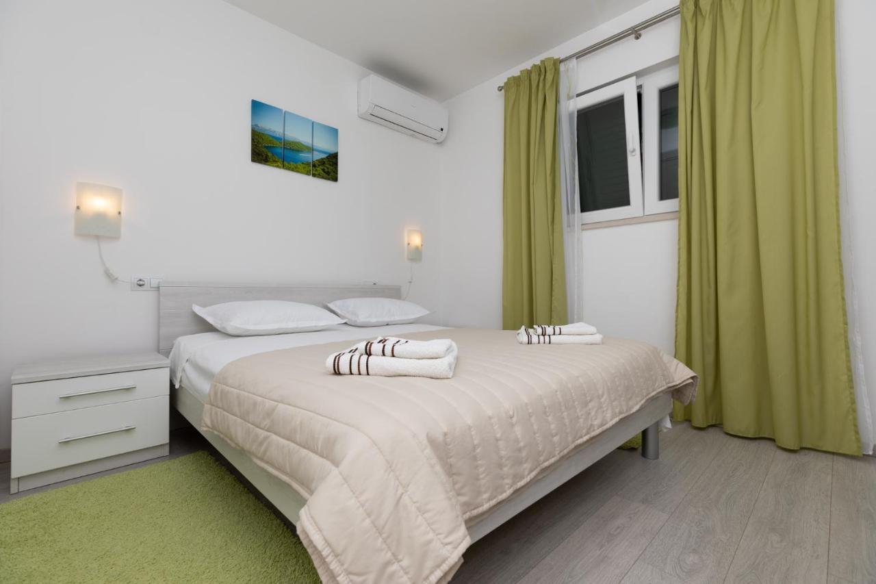 Apartments Bosiljka Mimice Luaran gambar